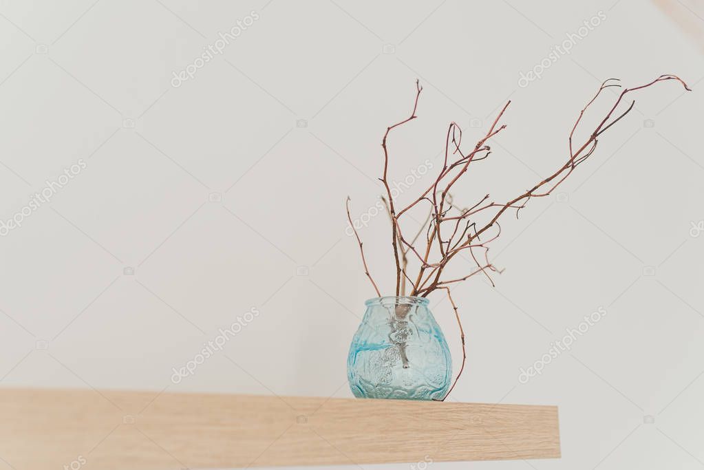 Wall shelf sagging and pulling away from wall before repair
